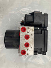 Load image into Gallery viewer, ABS ANTI-LOCK BRAKE PUMP Volvo S60 V60 XC60 15 16 17 18 - NW318905
