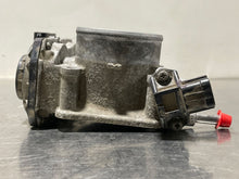 Load image into Gallery viewer, THROTTLE BODY Impreza Legacy 06 - 08 w/o turbo - NW319516

