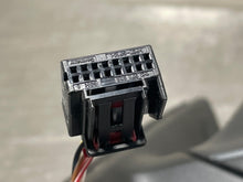 Load image into Gallery viewer, SIDE VIEW DOOR MIRROR Audi Q5 09 10 11 12 13 14 Left - NW319053
