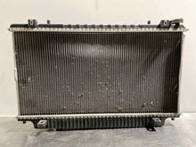 Load image into Gallery viewer, RADIATOR Pontiac G8 2008 08 2009 09 - NW131820
