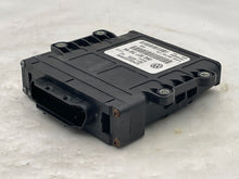 Load image into Gallery viewer, TRANSMISSION CONTROL MODULE COMPUTER Tiguan 13 14 15 - NW319003
