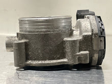 Load image into Gallery viewer, THROTTLE BODY Volvo V50 C30 C70 S40 04 05 06 07 08 - 10 - NW319517
