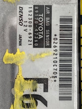 Load image into Gallery viewer, Air Bag computer Toyota Prius 2004 04 2005 05 2006 06 - NW38333
