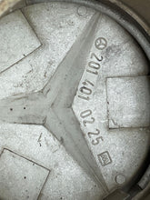 Load image into Gallery viewer, WHEEL 500SEL 400SE 92 93 94 16x7.5 alloy - NW320504
