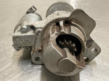 Load image into Gallery viewer, STARTER MOTOR ATS CTS SRX STS Camaro 08 09 10 11 12 13 14 15 - NW169823
