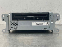Load image into Gallery viewer, RADIO Ford Explorer 2013 13 - NW320231
