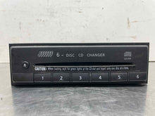 Load image into Gallery viewer, CD Changer Pathfinder 2001 01 6 Disc - NW320240

