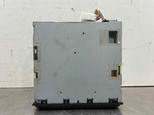 Load image into Gallery viewer, CD Changer Pathfinder 2001 01 6 Disc - NW320240
