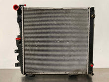 Load image into Gallery viewer, RADIATOR Mercedes 300E 1988 88 1989 89 1990 90 1991 91 - NW132448
