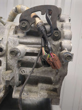 Load image into Gallery viewer, AUTOMATIC TRANSMISSION Nissan Pathfinder 2001 01 2002 02 4X4 - NW320427
