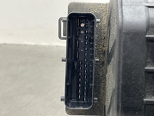 Load image into Gallery viewer, ABS PUMP Pathfinder 2000 00 2001 01 4x4 - NW319667
