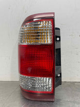 Load image into Gallery viewer, TAIL LIGHT LAMP ASSEMBLY Pathfinder 99 00 01 02 03 04 Left - NW320416
