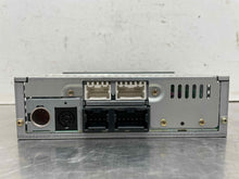 Load image into Gallery viewer, Radio Pathfinder 2001 01 AM FM Cassette - NW320241
