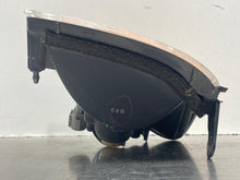 Load image into Gallery viewer, PARKLAMP Nissan pathfinder 1999 99 00 01 02 03 04 Right - NW319987

