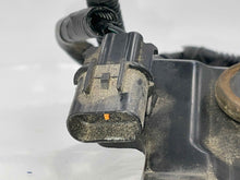Load image into Gallery viewer, WINDSHIELD WIPER MOTOR Kia Sportage 05 06 07 08 09 10 - NW202944
