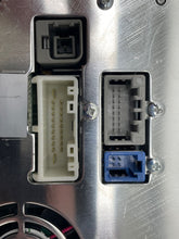 Load image into Gallery viewer, Info-Gps Screen Nissan Leaf 2012 - NW320731

