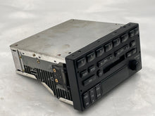 Load image into Gallery viewer, Radio  EXPEDITION 1999 - NW321182
