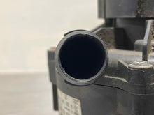Load image into Gallery viewer, AIR INJECTION PUMP SMOG Mercedes CL500 G500 C320 ML320 98 99 00 01 02 03 04 - 06 - NW8223
