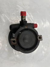 Load image into Gallery viewer, POWER STEERING PUMP SAAB 9-3 2000 00 2001 01 2002 02 03 - NW164023
