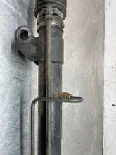 Load image into Gallery viewer, Steering Gear Rack Saturn Sky 2007 - NW323080
