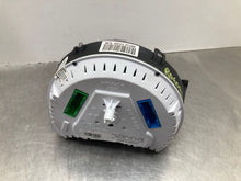 Load image into Gallery viewer, SPEEDOMETER CLUSTER Volkswagen Beetle 2010 10 - NW323068
