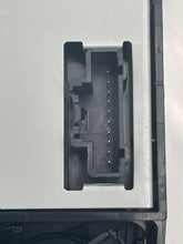 Load image into Gallery viewer, REAR TEMPERATURE CONTROLS Vanden Pl XJ XJL XJR 2010-2015 - NW322764
