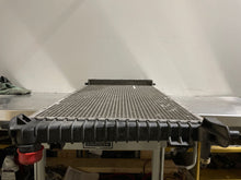 Load image into Gallery viewer, RADIATOR Ford F150 Pickup F250 Pickup 99 00 01 02 03 04 - NW131686
