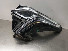Load image into Gallery viewer, Headlight Lamp Assembly Cadillac XT5 2017 - NW323454

