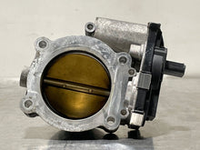 Load image into Gallery viewer, Throttle Body Cadillac XT5 2017 - NW323581
