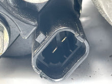 Load image into Gallery viewer, Starter Motor Cadillac XT5 2017 - NW323567
