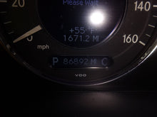 Load image into Gallery viewer, TRANSFER CASE Mercedes-Benz E280 E320 E350 E550 E63 2007 07 - NW176997
