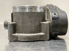 Load image into Gallery viewer, THROTTLE BODY BMW 330I X3 X5 Z3 Z4 2001 02 03 04 05 06 - NW177778
