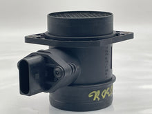Load image into Gallery viewer, Mass Air Flow Sensor Meter MAF Q7 Beetle Golf Golf Cabriolet 00-11 - NW5634
