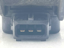 Load image into Gallery viewer, Mass Air Flow Sensor Meter MAF 320i 323i 323ic 323is 325ci Z3 99-05 - NW4786
