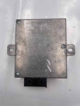 Load image into Gallery viewer, Communication Computer E320 E350 E300 ML320 ML350 2006 06 07 08 09 - 12 - NW35099
