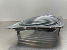 Load image into Gallery viewer, GRILLE Volvo V70 S60 2004 04 2005 05 2006 06 2007 07 - NW325489
