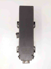 Load image into Gallery viewer, MULTIFUNCTION CONTROL MODULE COMPUTER Dodge Durango 2005 05 - NW26709
