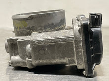 Load image into Gallery viewer, THROTTLE BODY Volvo S60 XC70 V70 2008 08 2009 09 2010 10 2011 11 - NW325947
