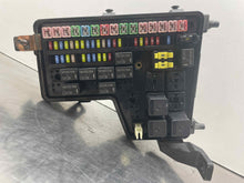 Load image into Gallery viewer, Fuse Box  DODGE 1500 PICKUP 2004 - NW532935
