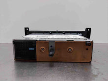 Load image into Gallery viewer, RADIO BMW 128i 135i 323i 328i 335i M3 Z4 08 09 AM FM CD - NW327034
