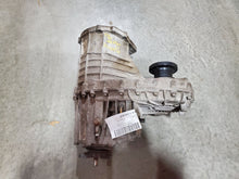 Load image into Gallery viewer, TRANSFER CASE Cayenne 2003 03 2004 04 2005 05 2006 06 - NW177027
