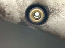 Load image into Gallery viewer, WHEEL BMW 320i 323i 325i 330i 99 00 01 02 03 04 05 06 - NW197660
