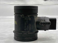 Load image into Gallery viewer, Mass Air Flow Sensor Meter MAF Porsche Cayenne 03 04 05 06 - NW5427
