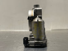 Load image into Gallery viewer, THROTTLE BODY Mercedes R350 R500 E350 C250 ML350 S400 2006 06 07 08 09 10 11 - NW178371
