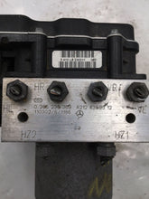 Load image into Gallery viewer, ABS ANTI-LOCK BRAKE PUMP E300 E350 E550 E63 2011 11 2012 12 - NW2081
