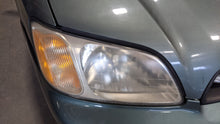 Load image into Gallery viewer, HEADLIGHT LAMP ASSEMBLY Subaru Legacy 00 01 02 03 04 Right - NW316386
