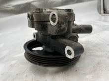 Load image into Gallery viewer, Power Steering Pump Lincoln MKZ 2012 - NW162841
