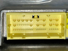 Load image into Gallery viewer, Computer Toyota Matrix 2010 - NW327879
