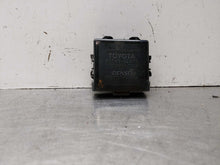 Load image into Gallery viewer, SUSPENSION CONTROL MODULE COMPUTER Corolla Matrix 2009-2014 - NW327881
