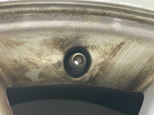 Load image into Gallery viewer, WHEEL BMW 320i 323i 325i 330i 99 00 01 02 03 04 05 06 - NW328725

